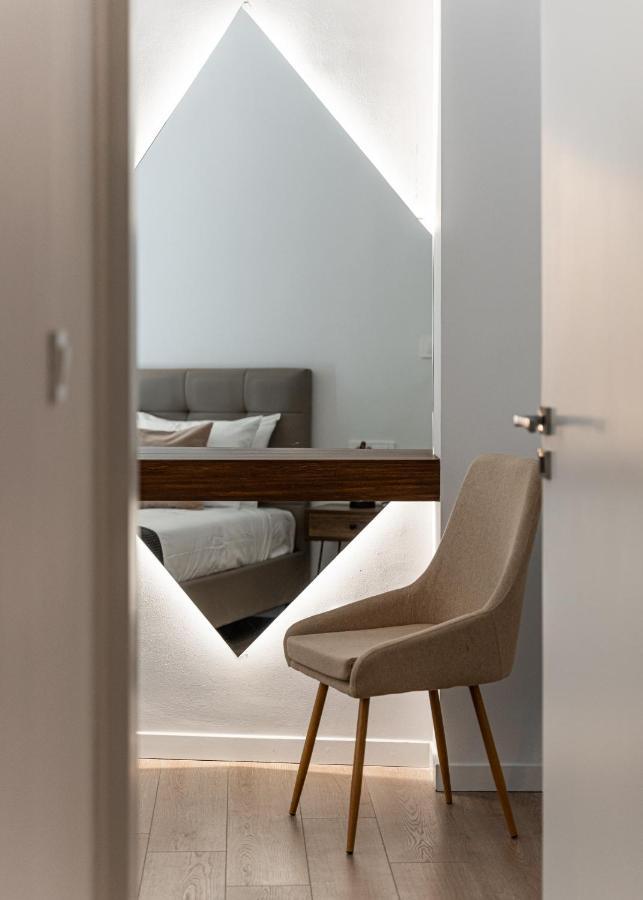 Apartamento Acropolis Holmes *